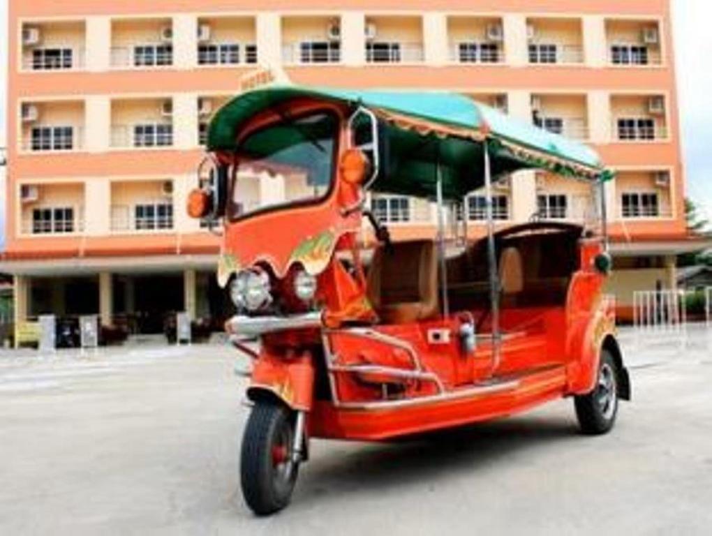 P.A. Place Hotel Nakhon Sawan Dış mekan fotoğraf